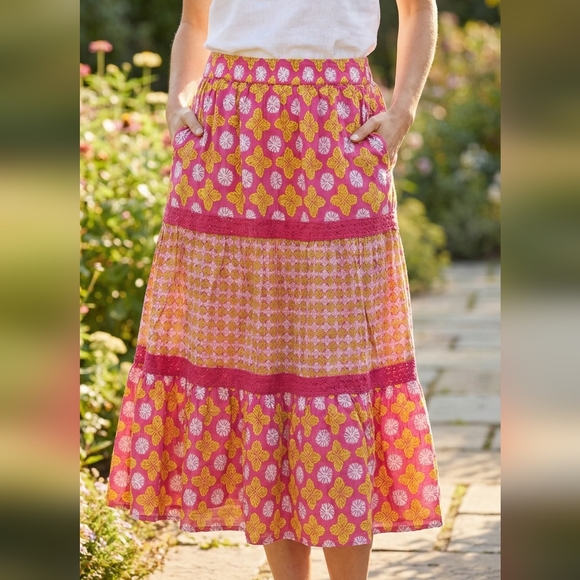 Sigrid Olsen Dresses & Skirts - Sigrid Olsen Women’s Pink Boho Print Midi Skirt with Pockets – Size L